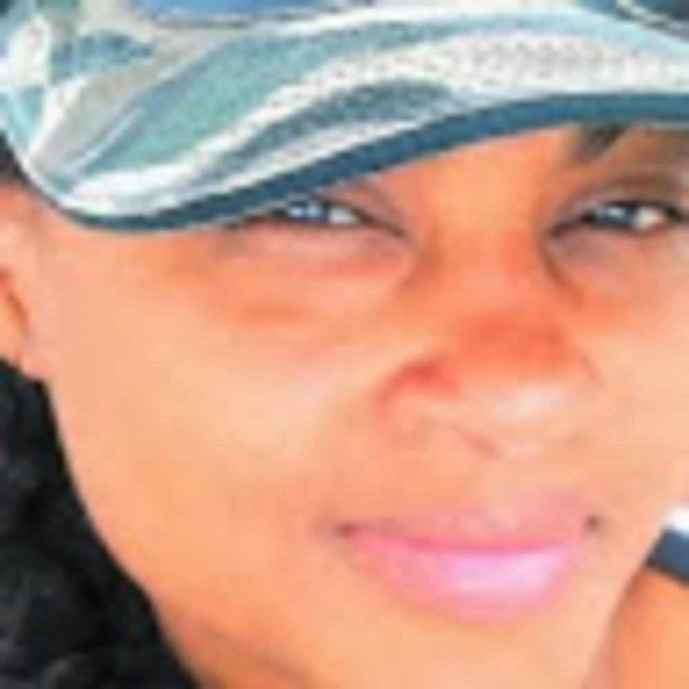 Meet your Posher, Donisha